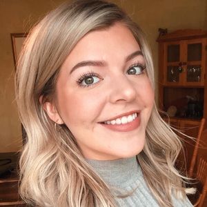 Meet your Posher, Anelle